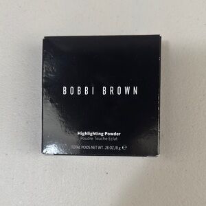 Bobbi Brown Highlighting Powder